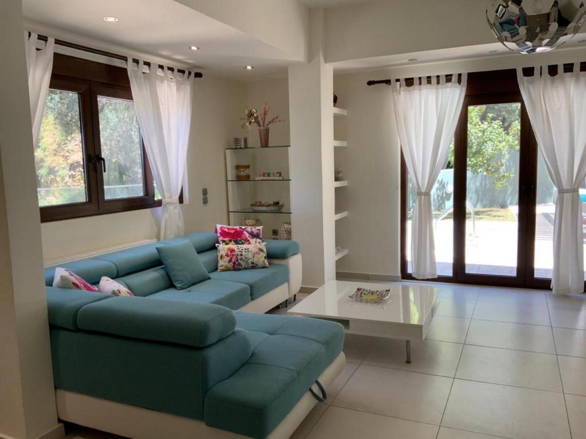Villa Pura Vida Rodakino Exterior foto