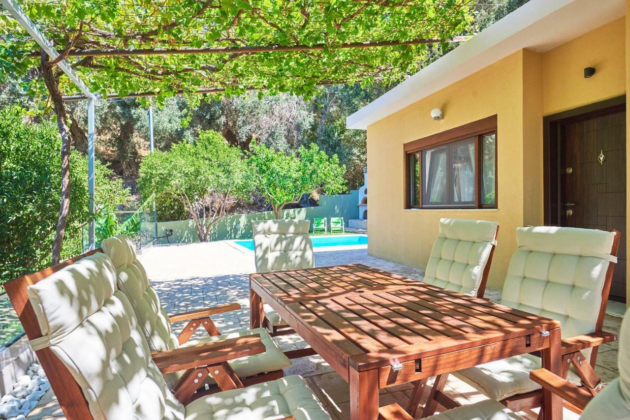 Villa Pura Vida Rodakino Exterior foto